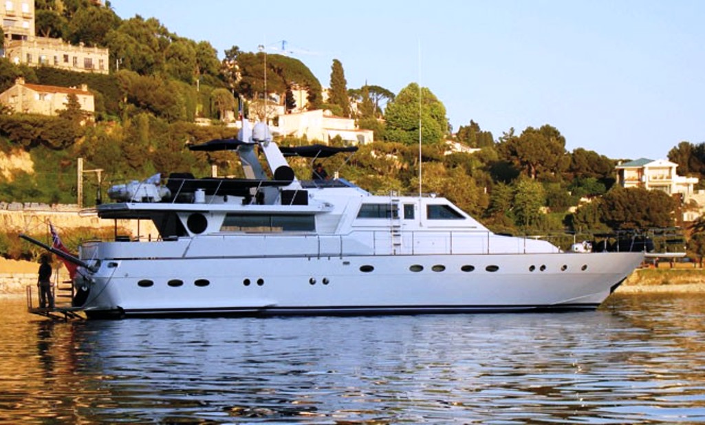 BLUE SONG Yacht – Barcelona
